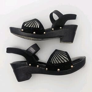 Shilip Footwear Low Platform Wedge Studded Sandals Black Rhinestones Sz 8.5M